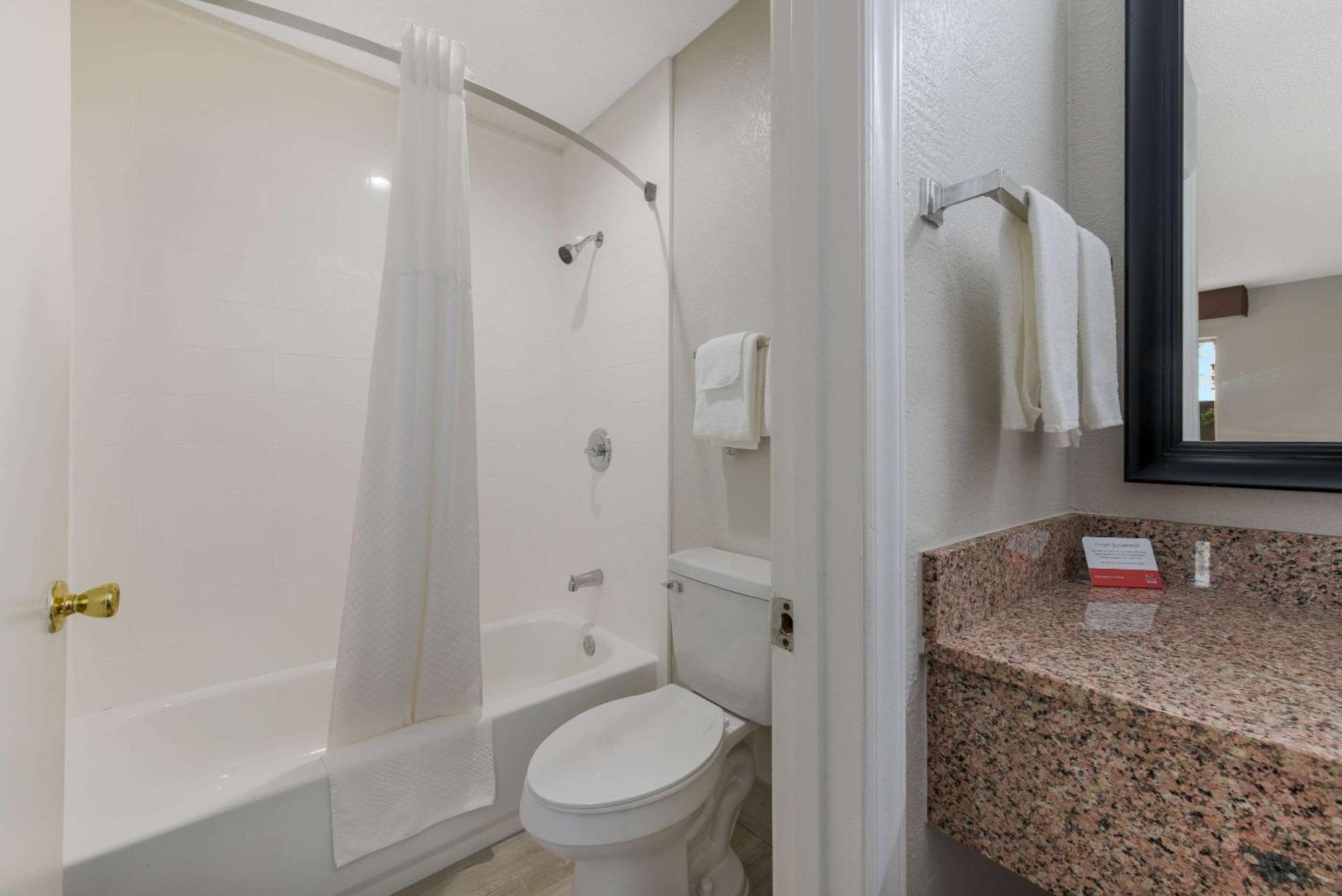 Econo Lodge Cheraw Market Street 外观 照片